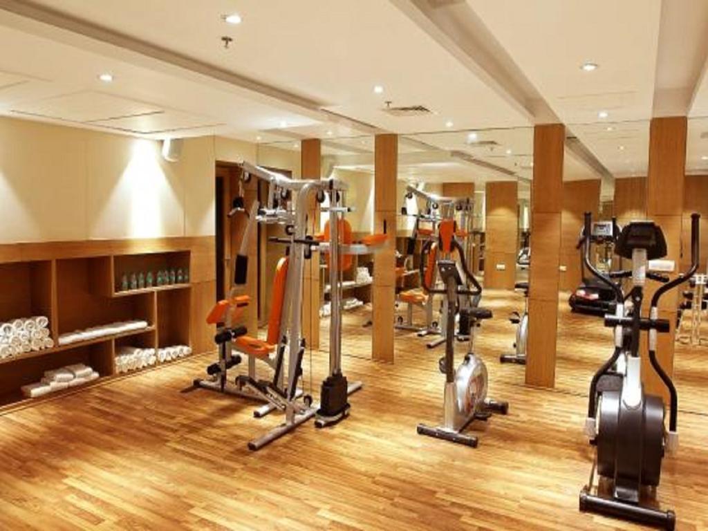 Citrus Hotel Bhiwadi エクステリア 写真