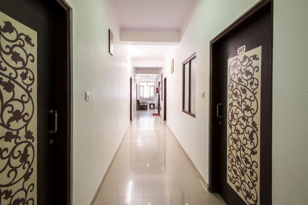 Citrus Hotel Bhiwadi エクステリア 写真