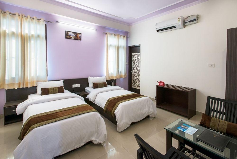 Citrus Hotel Bhiwadi エクステリア 写真