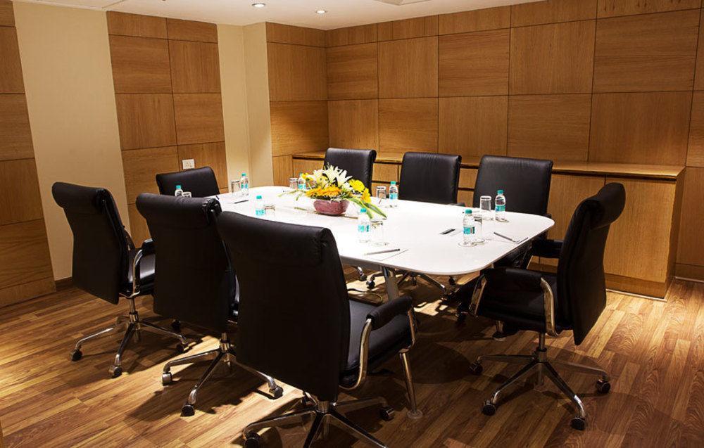 Citrus Hotel Bhiwadi エクステリア 写真